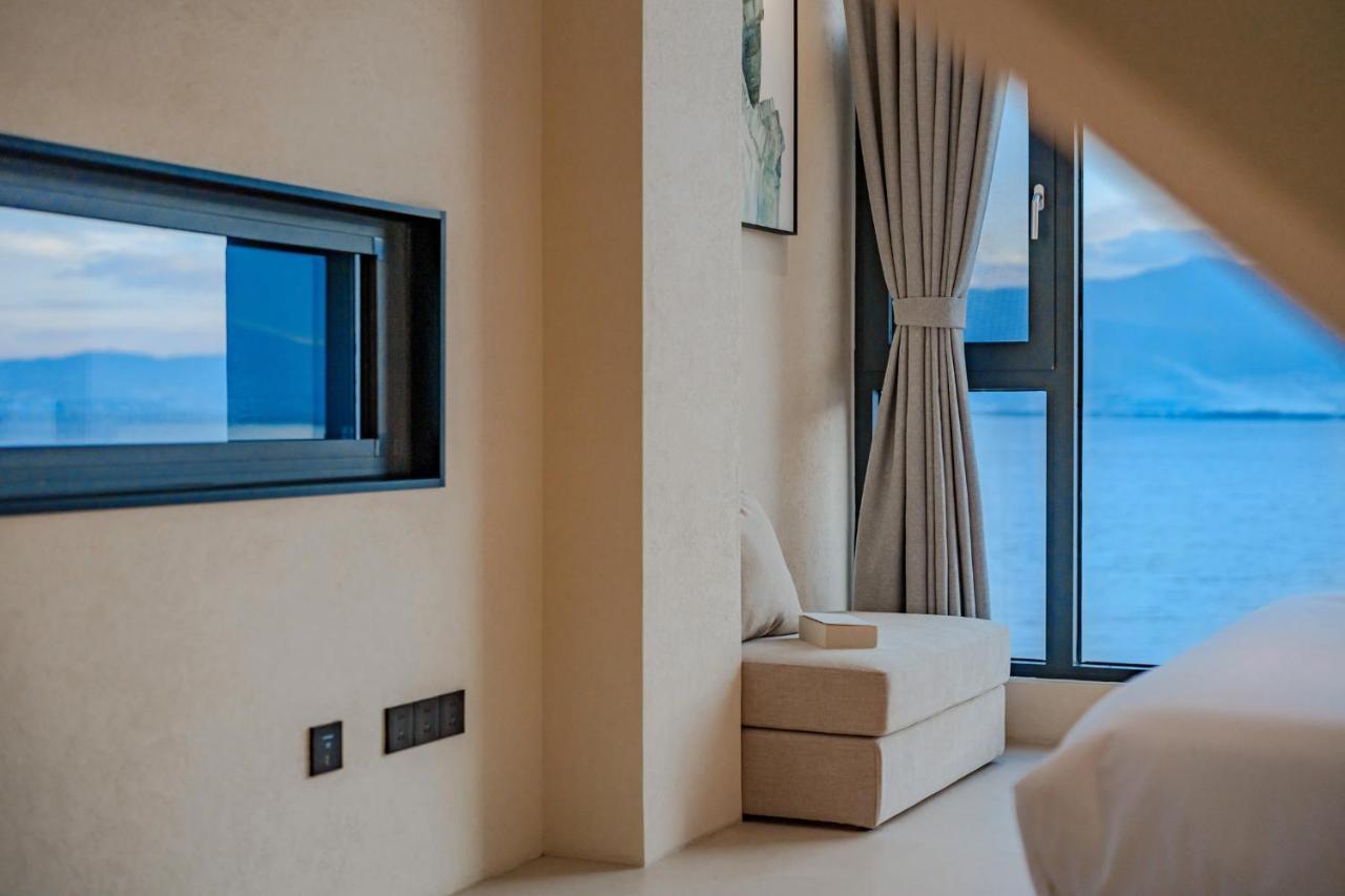 Dali Oriental Seaview Hotel -Dali Erhai Exterior photo