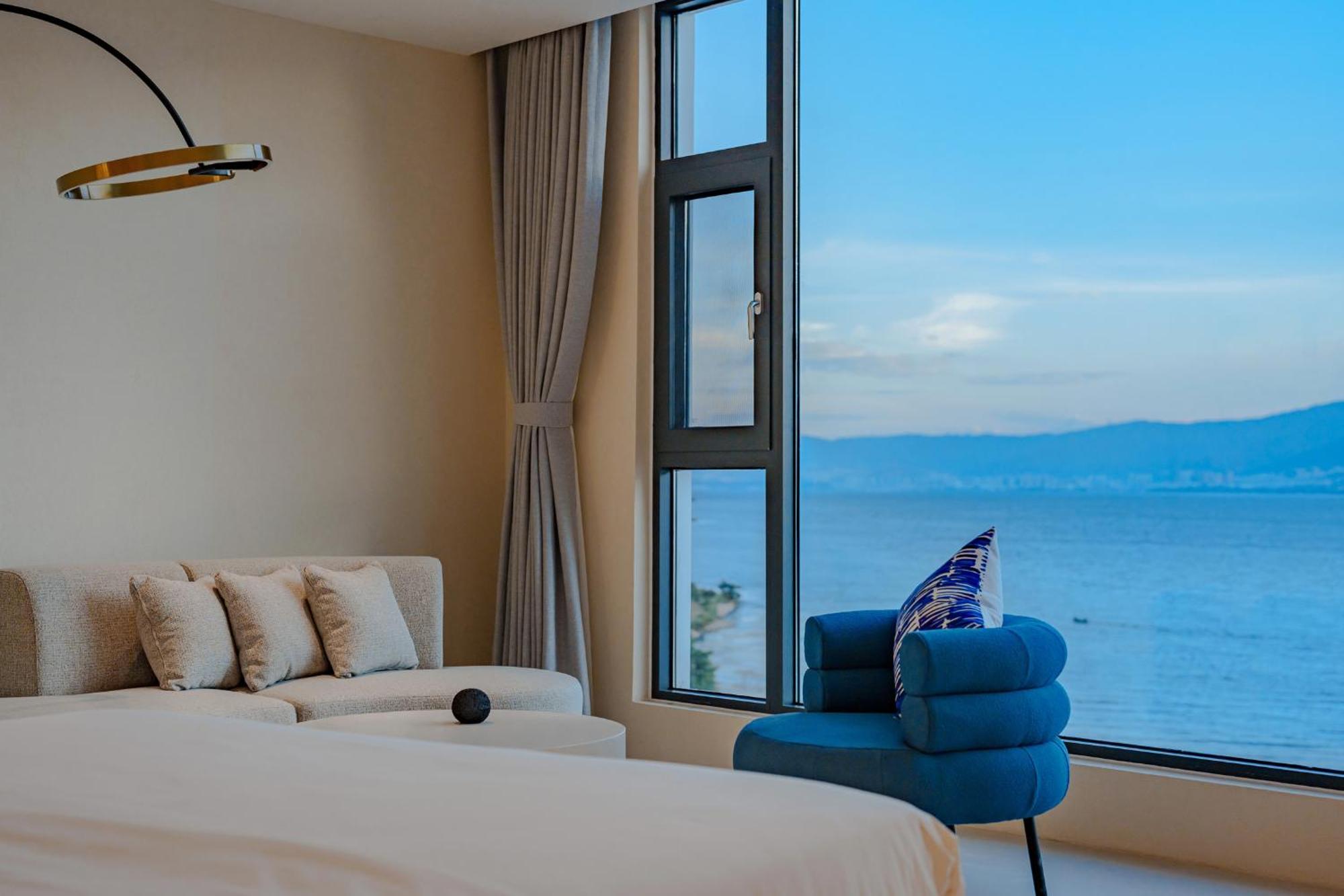 Dali Oriental Seaview Hotel -Dali Erhai Exterior photo